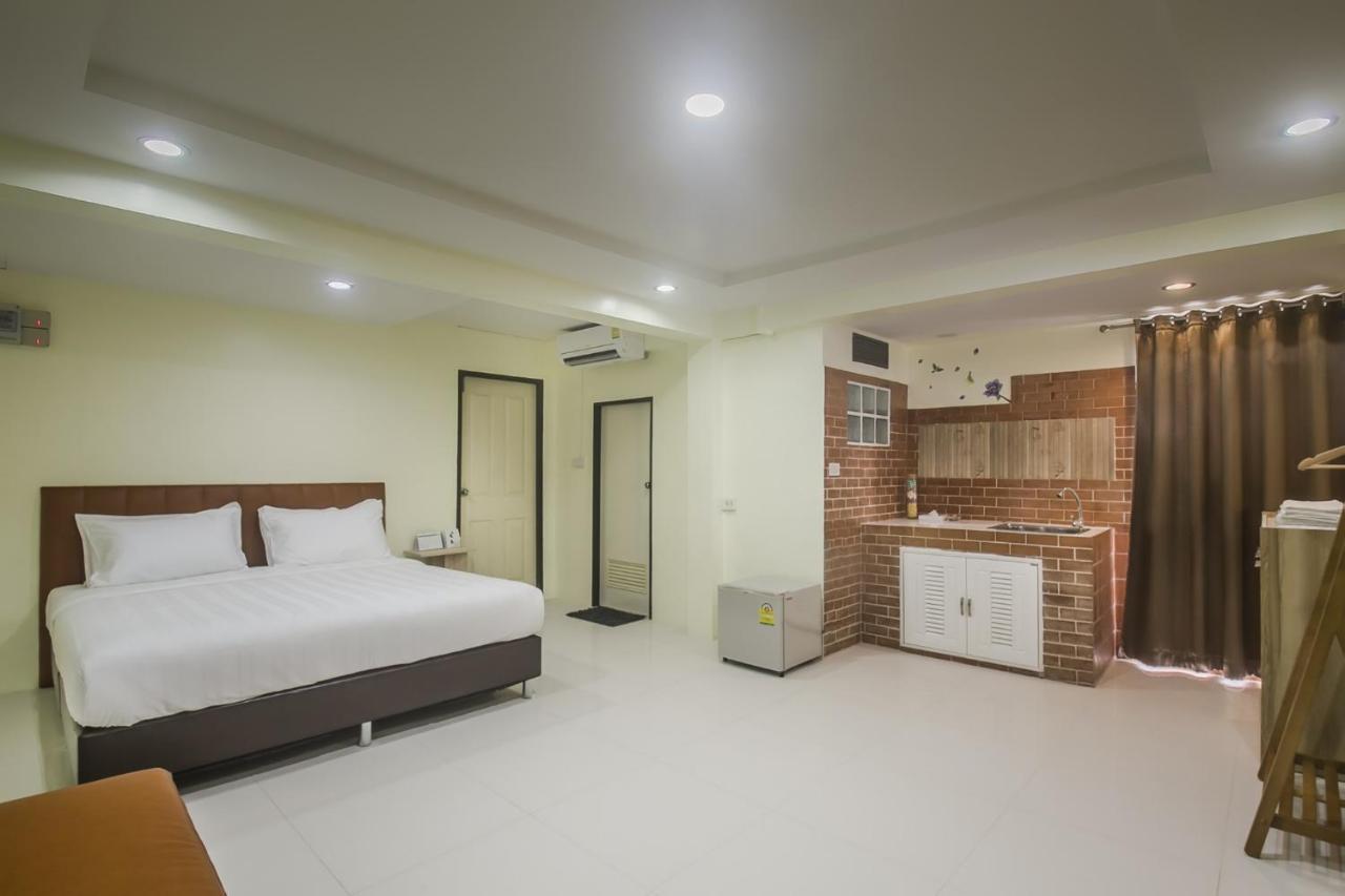 Petchsiri Room เพชรสิริรูม Ban Sai Mai Kültér fotó