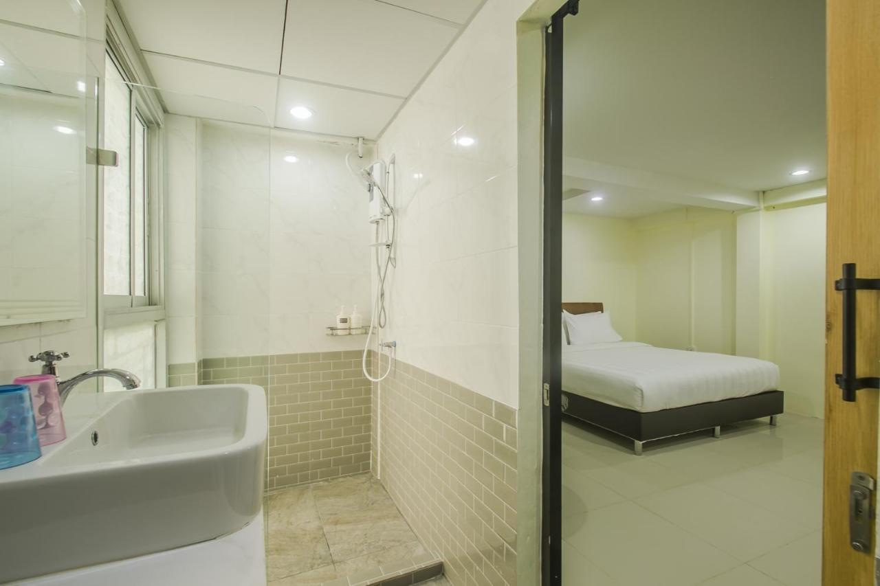 Petchsiri Room เพชรสิริรูม Ban Sai Mai Kültér fotó